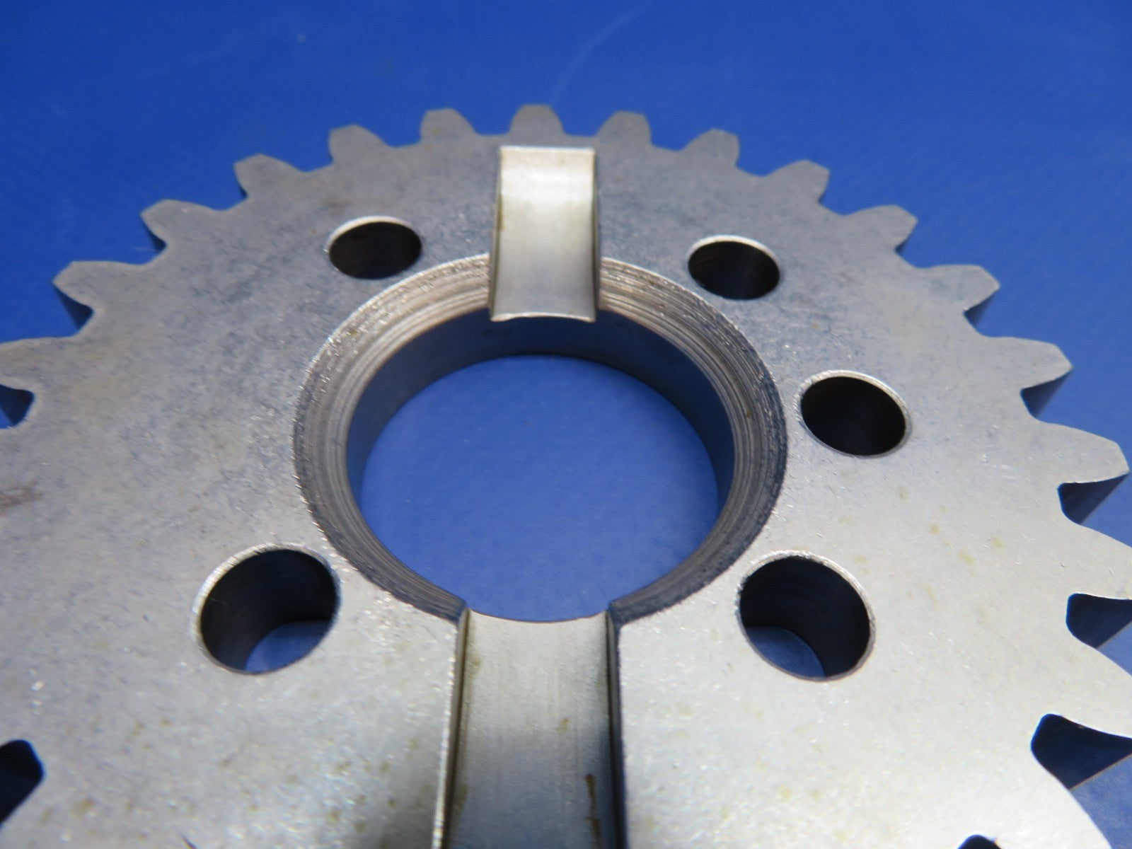 Lycoming Camshaft Gear P/N 68639 Inspected w/ 8130 (0326-1702)8