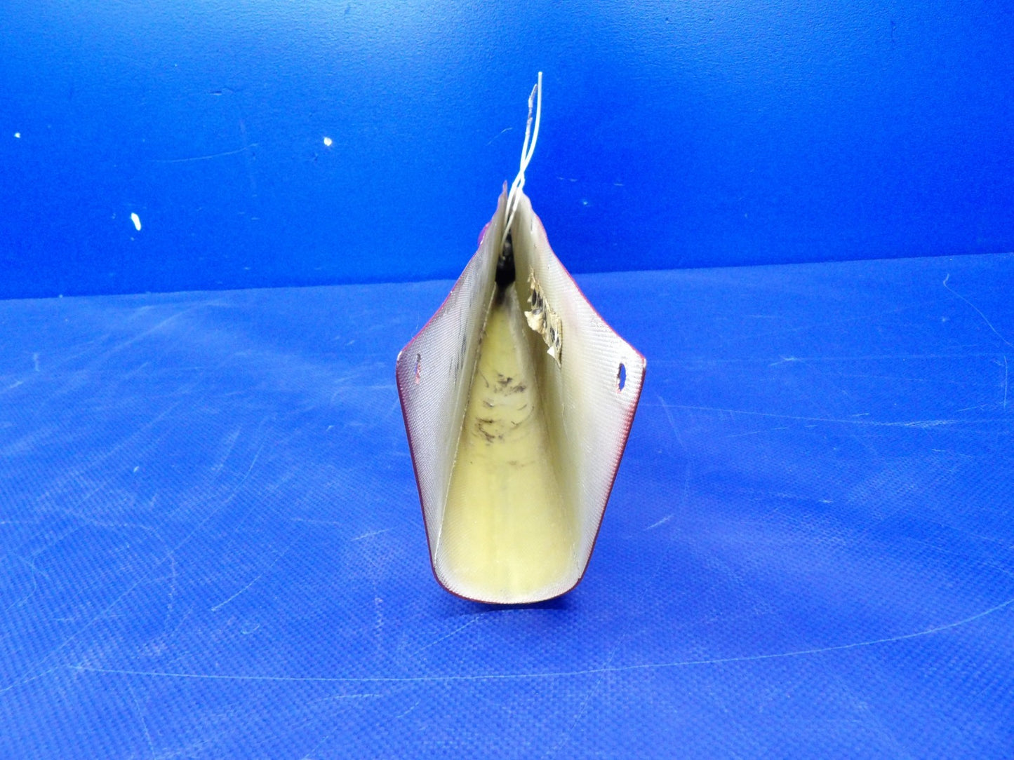 Cessna 172 / 172G Fiberglass Rudder Tip Cap P/N 0531006-34 (0326-1249)16