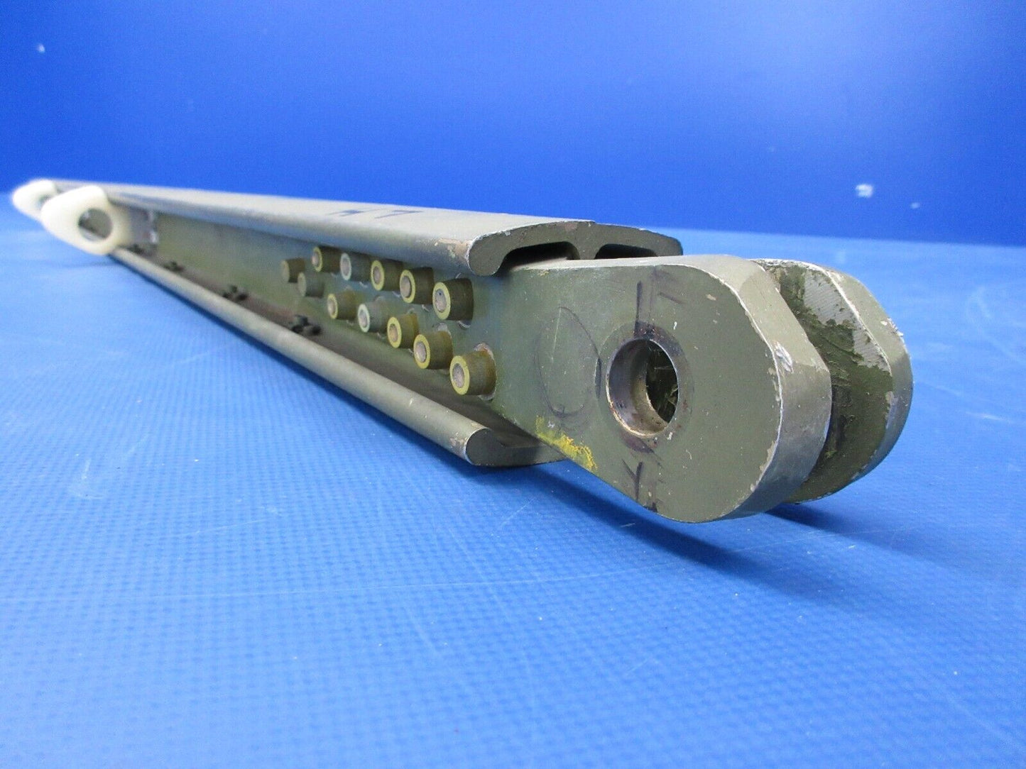 Cessna 337 / P337H Skymaster Wing Strut Assy LH P/N 1421000-17 (0724-2028)