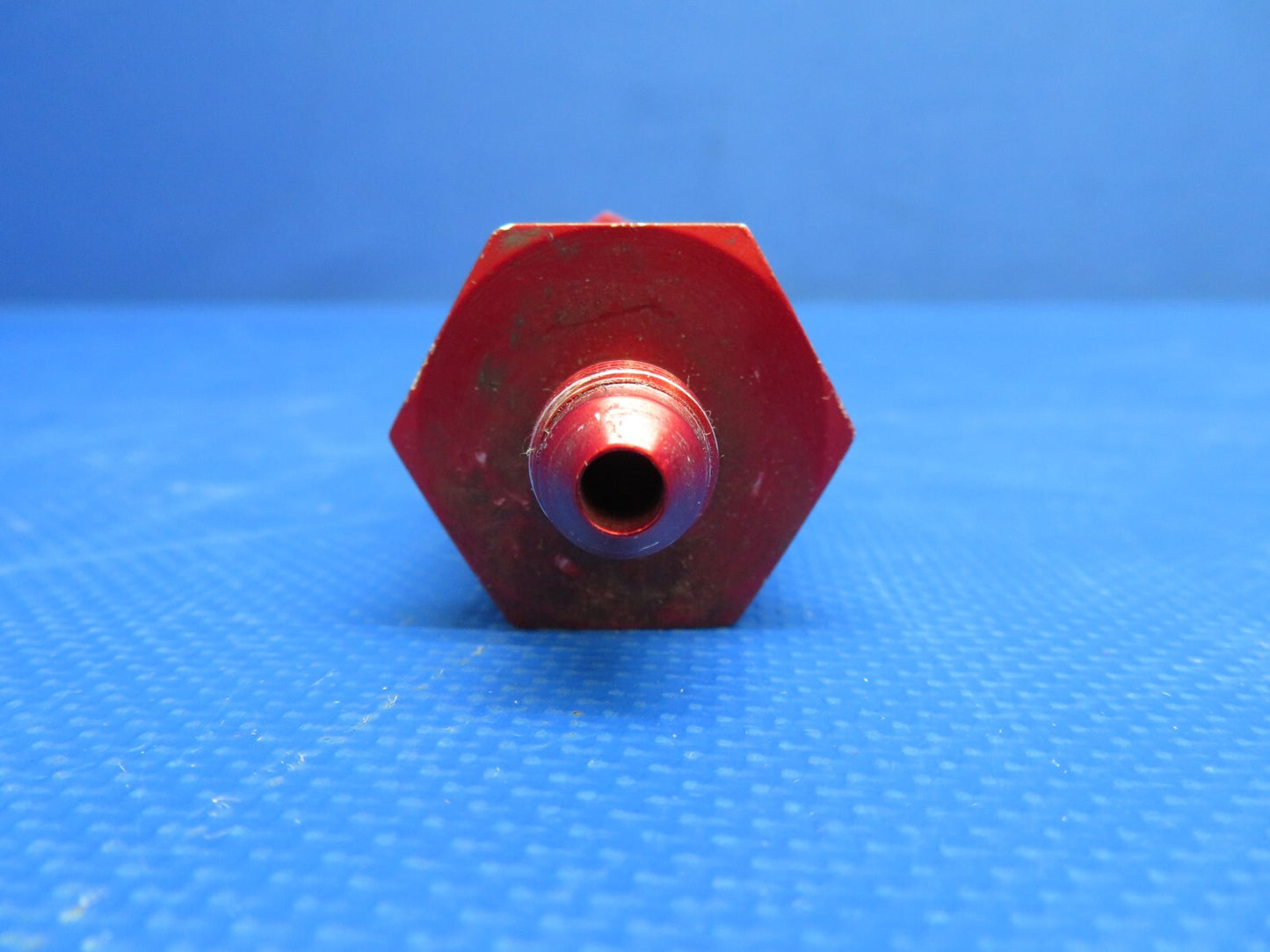 Beech Baron Duke's Check Valves 366-00, 3217-00-5 LOT OF 4 (0219-273)3