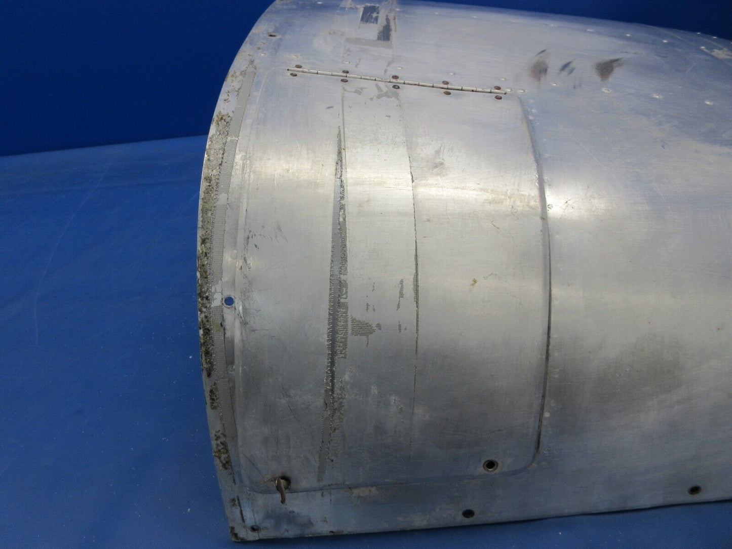 Cessna 150 / 150L Upper Engine Cowl P/N 0452010-3 (1024-1423)