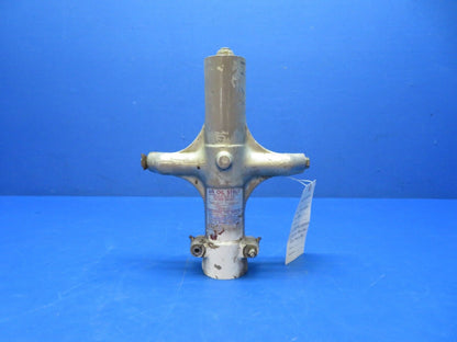 Piper PA-23-150/160 Main Gear Strut Housing Assy P/N 751-929 (0624-158)