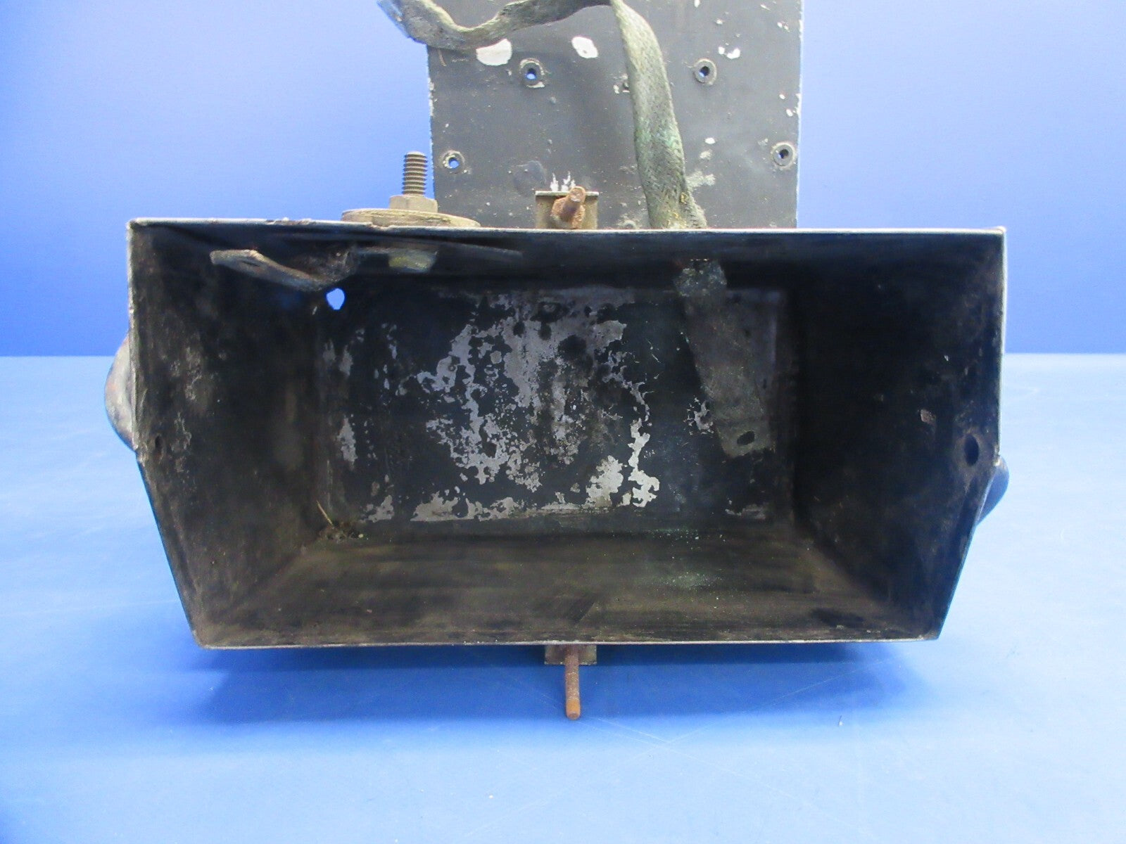 Piper PA-24-250 Comanche Battery Box P/N 21524-00 (1124-796)8