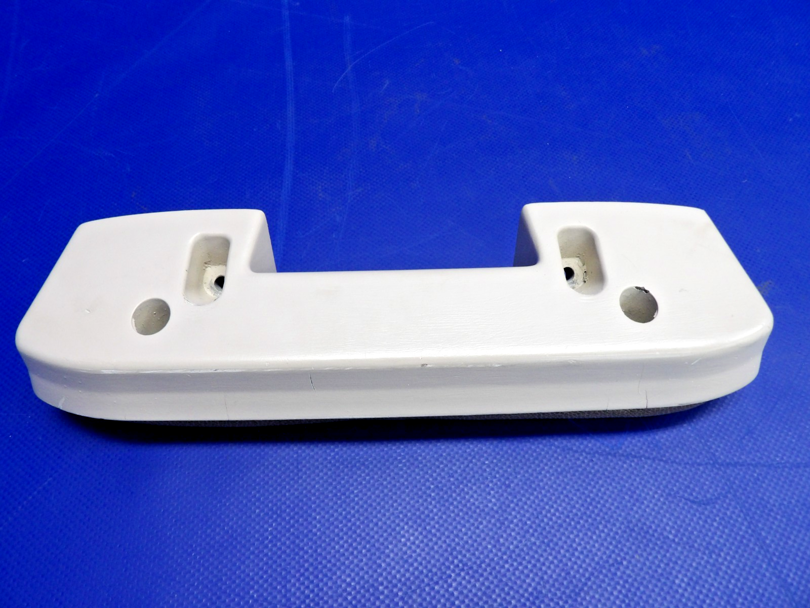 Cessna 172 / 172G Cabin Door Armrest P/N 1414082-18 (0326-1226)9