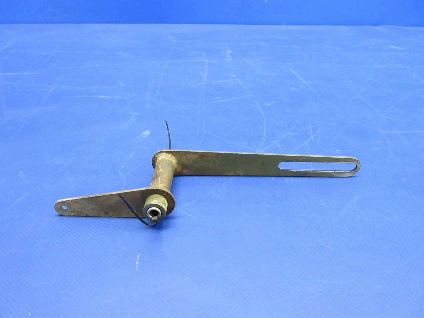Cessna 182 / 182L Flap Drive Pulley & Actuator P/N C301002-0306 (0226-1033)17