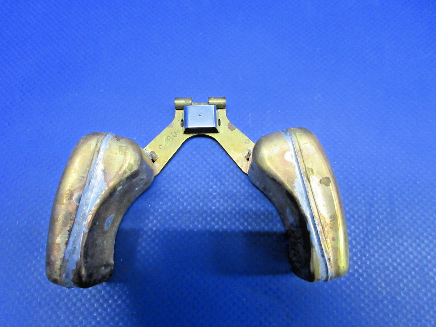 Precision Carburetor Bowl Float P/N 30-766 NOS (0426-785)8