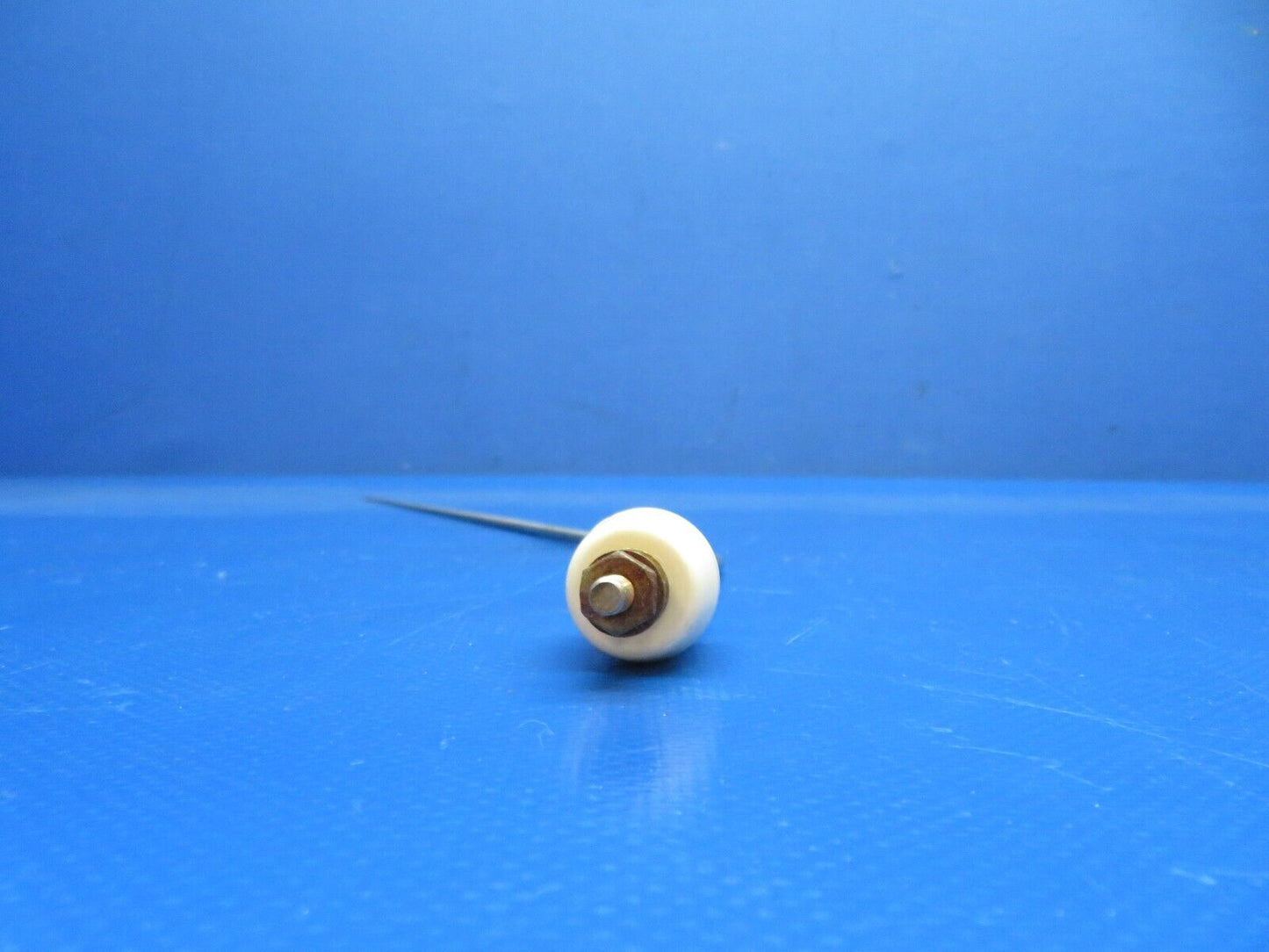 Piper PA-28- 180 Transmitting Antenna P/N 451-272, VTP-17 (1224-116)