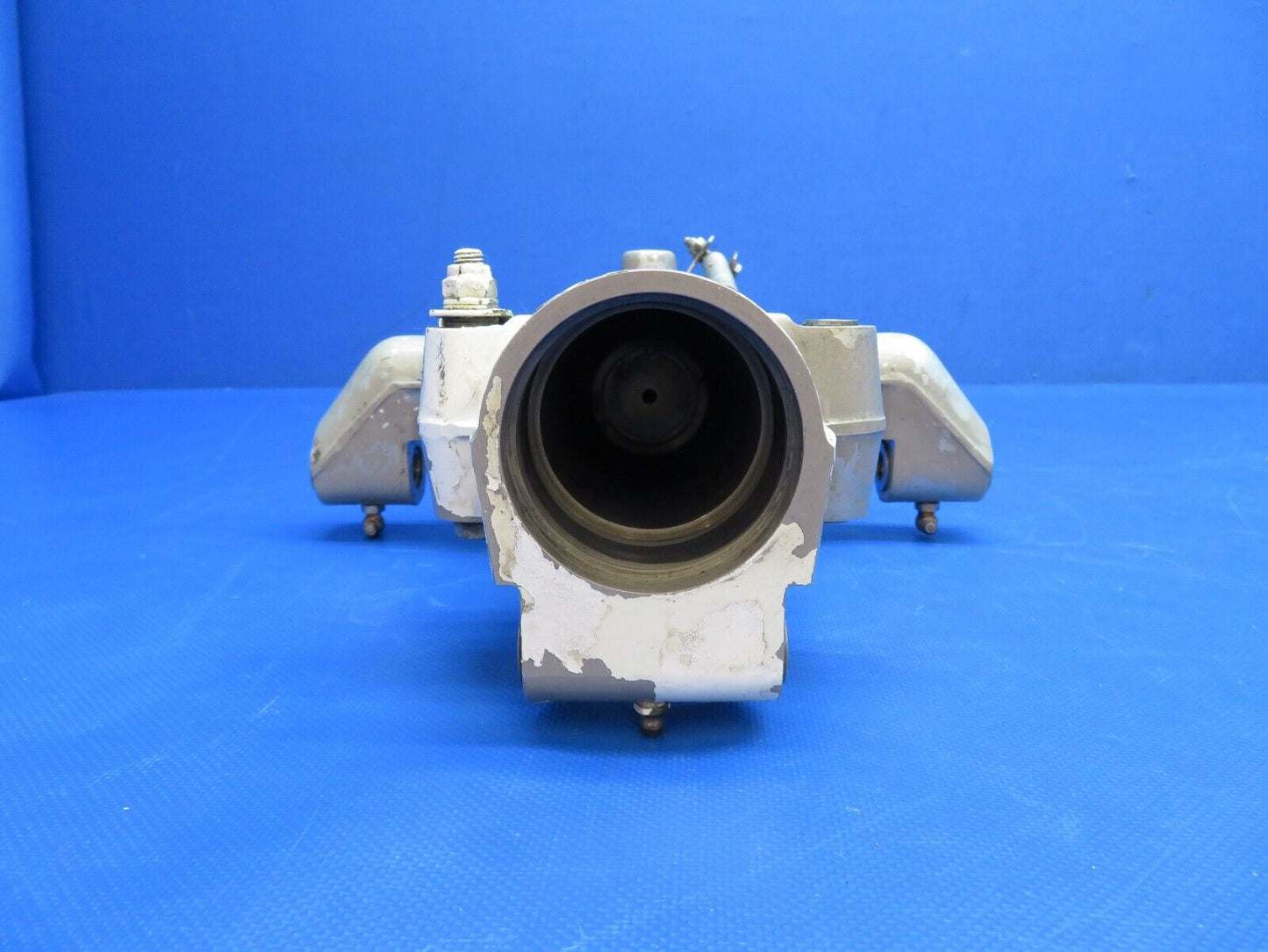 Piper PA-23-250 Aztec LH Main Gear Strut Housing 751-929, 31835-00 (0824-1771)