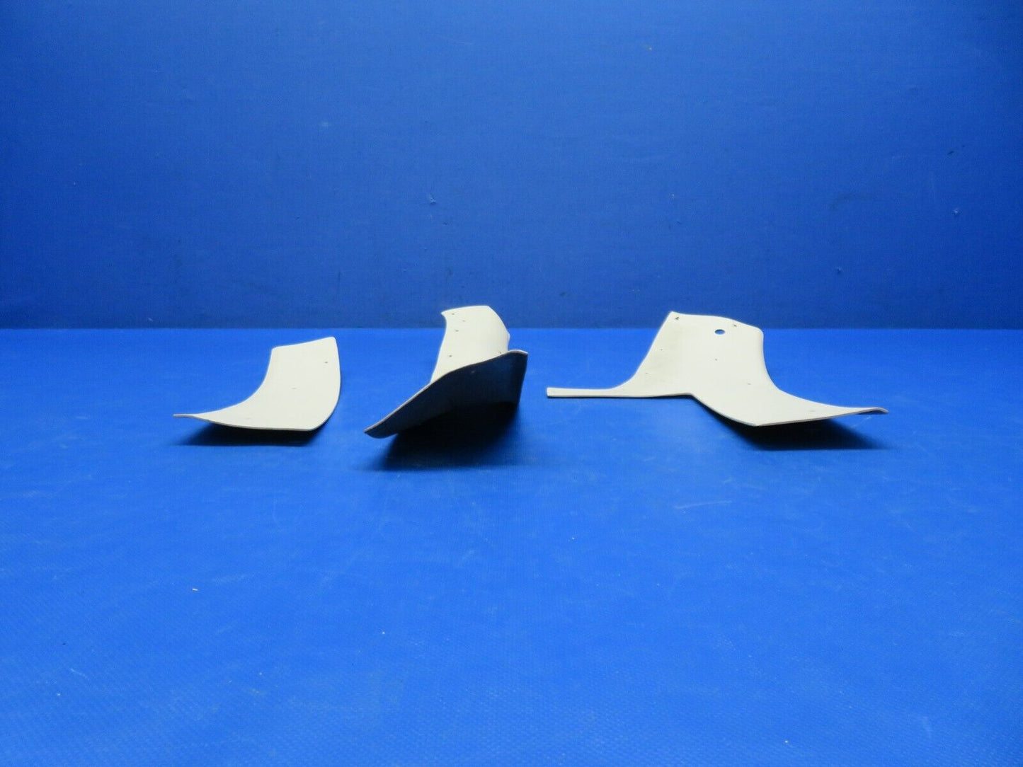Mooney M20 / M20E Windshield Moulding P/N 130060-3 LOT OF 3 (0524-160)