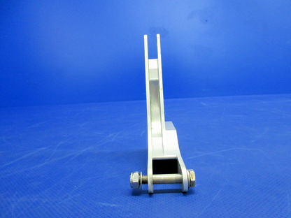 Diamond DA-40 Aileron Bellcrank P/N DA4-2713-10-00 (0926-883)2