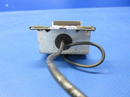 Cessna 177 / 177B Cardinal Courtesy Light Assy P/N 1222128-1 (0824-1263)