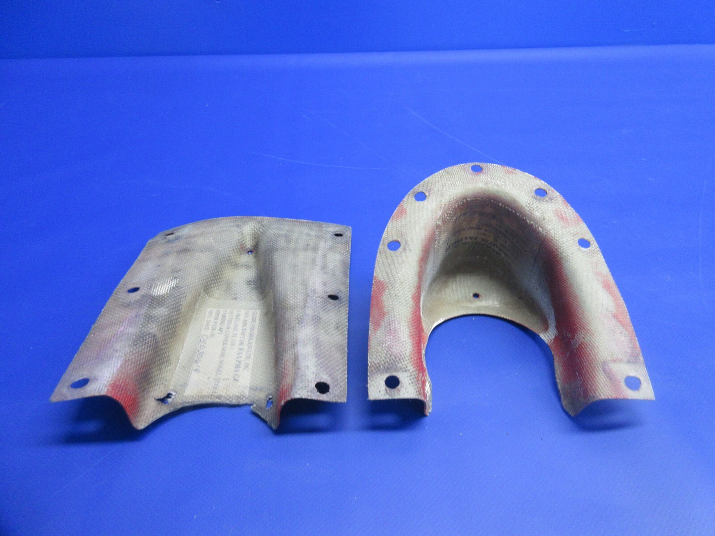 Piper PA-28 Globe Fiberglass Nose Strut Fairing FWD & AFT 37925-06 (1224-795)2