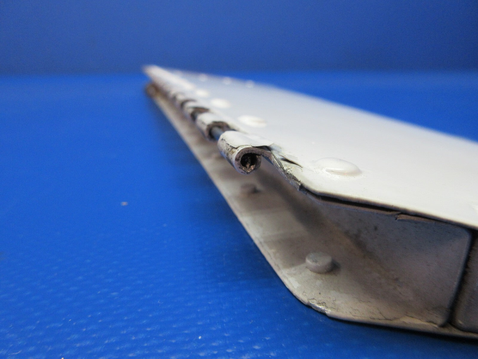 Cessna 310 / 310R Rudder Trim Tab P/N 0831002-5 (1124-1389)6