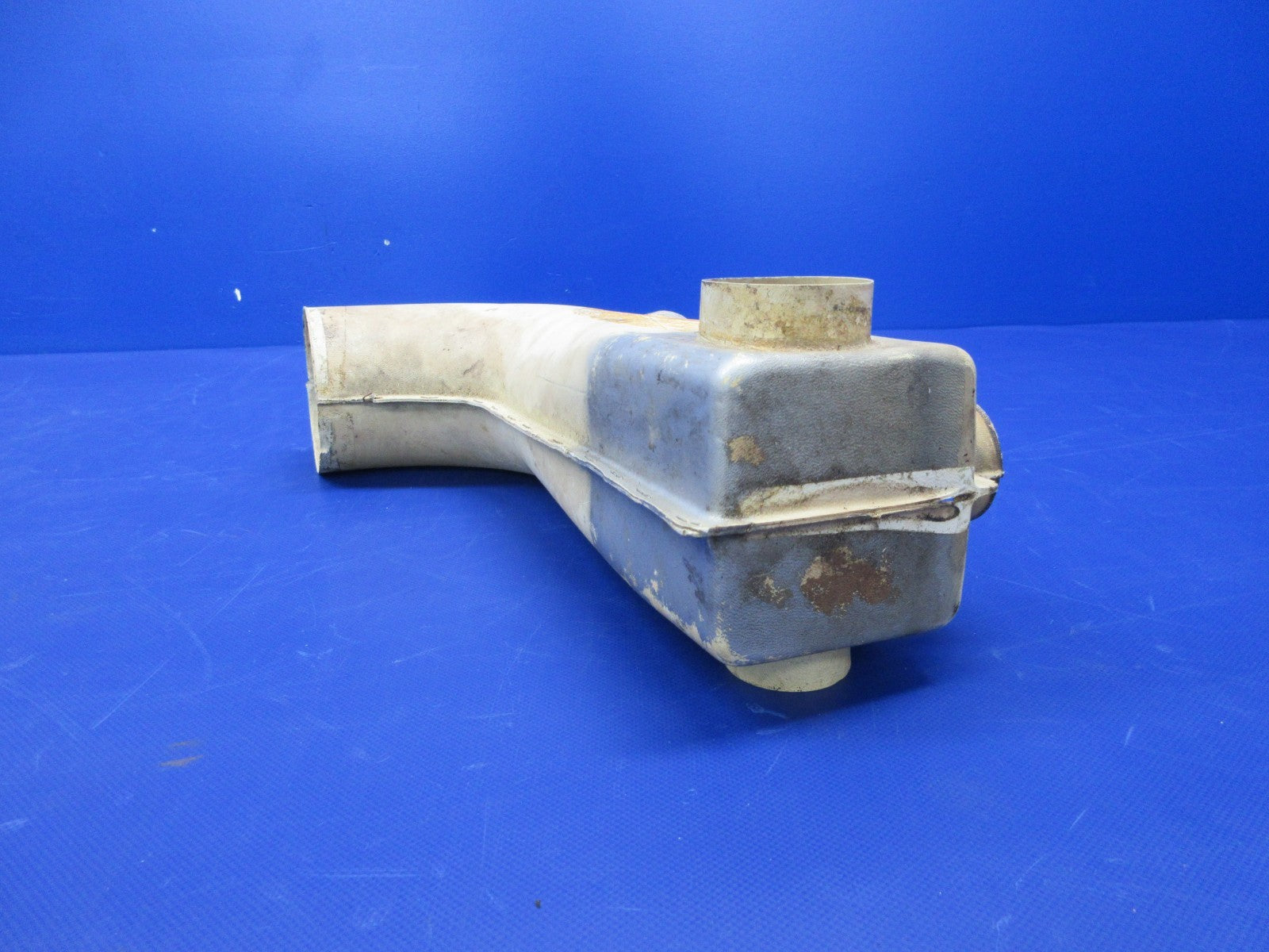Beech 95 / D95A Travel Air Nose Heater Plenum P/N 95-554039-3 (0326-840)5