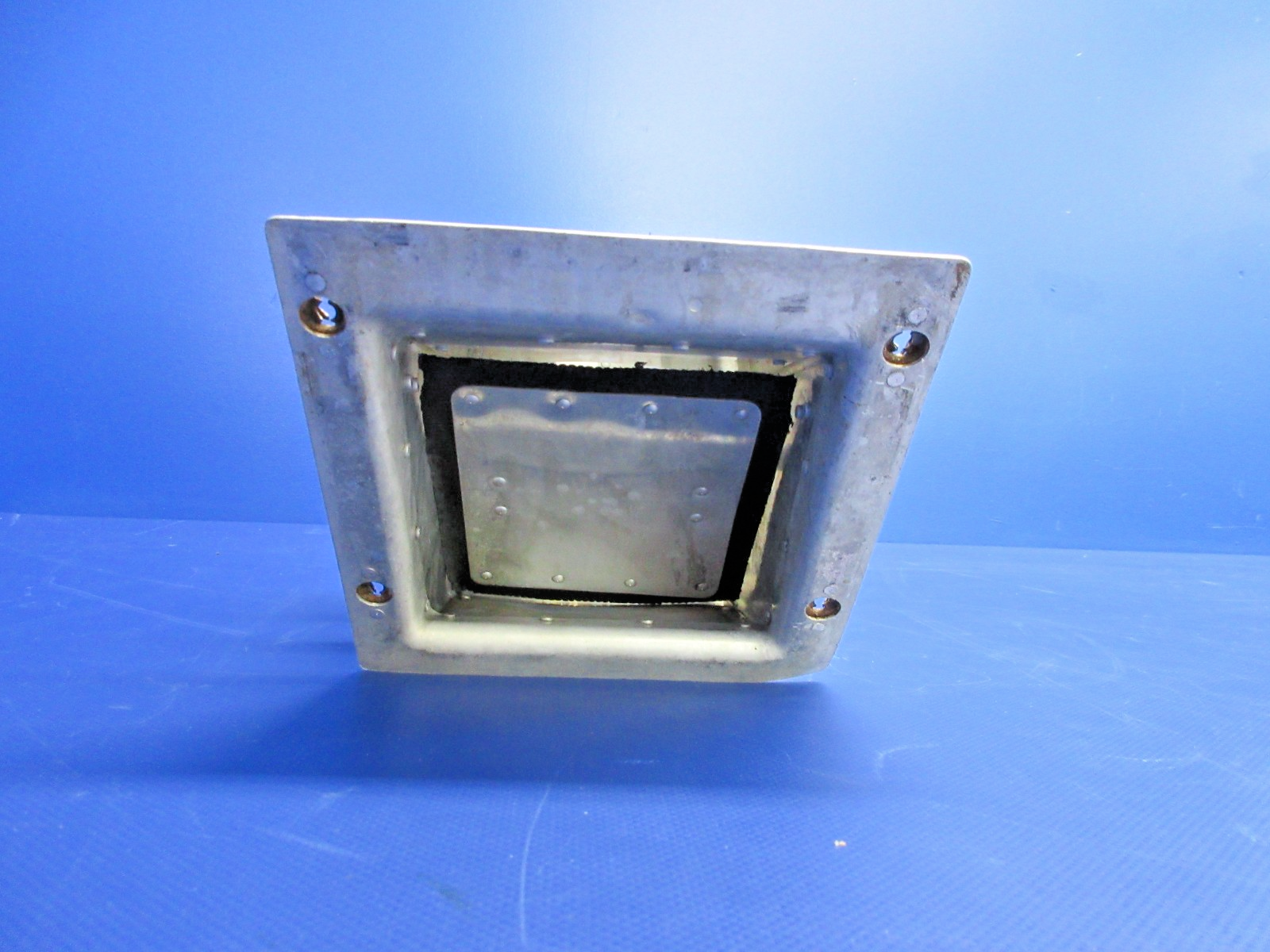 Cessna 172 Carburetor Air Box P/N 0550180-1 (0726-824)5