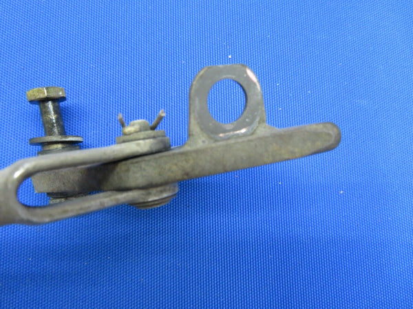 Cessna 210L LH Uplock & Clevis Assy P/N 1241078-5 (0820-410)