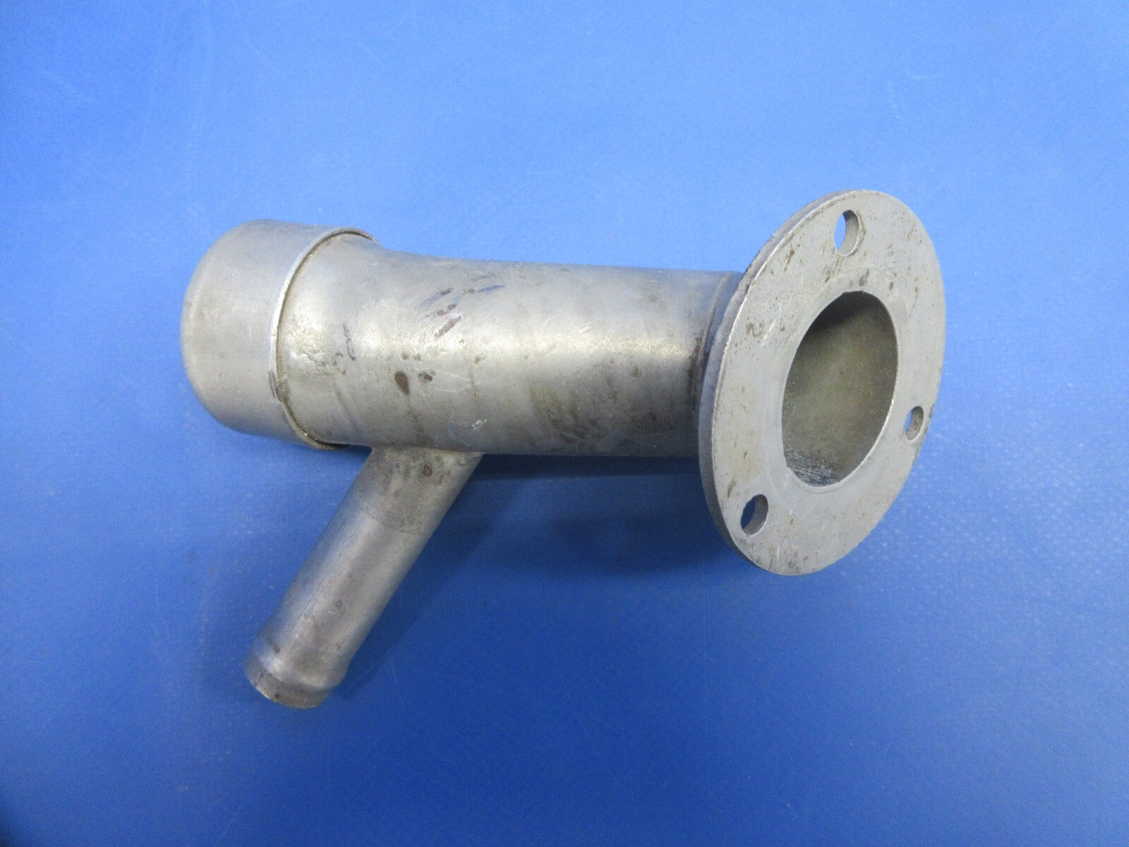 Continental Oil Filler Neck P/N 634007 (1124-747)2