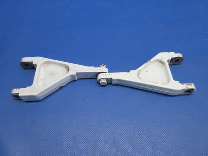 Piper PA-23-250 Aztec Nose Gear Torque Link Assy P/N 31805-06 (0624-782)