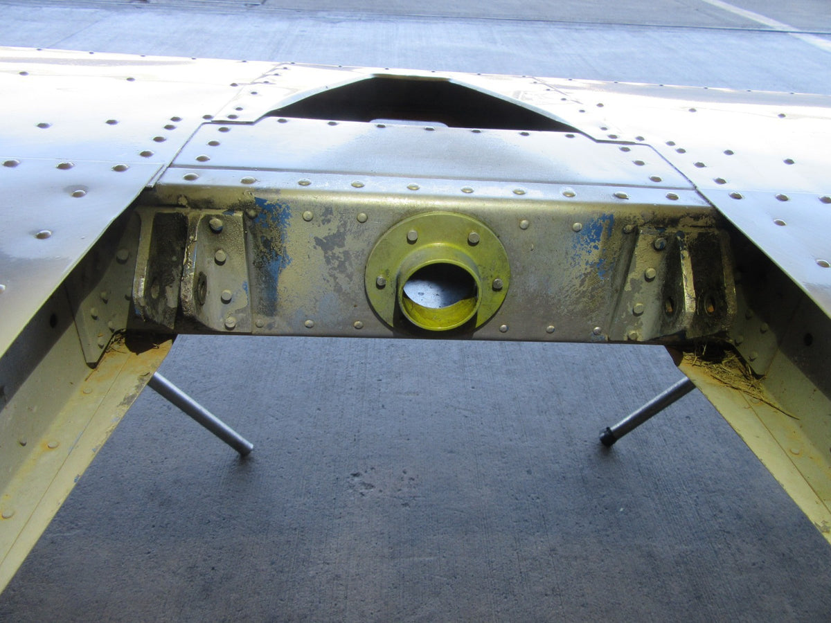Beech 23 / C23 Stabilator w/o Tab P/N 169-620001-661, 169-620001-601 (0926-04)2