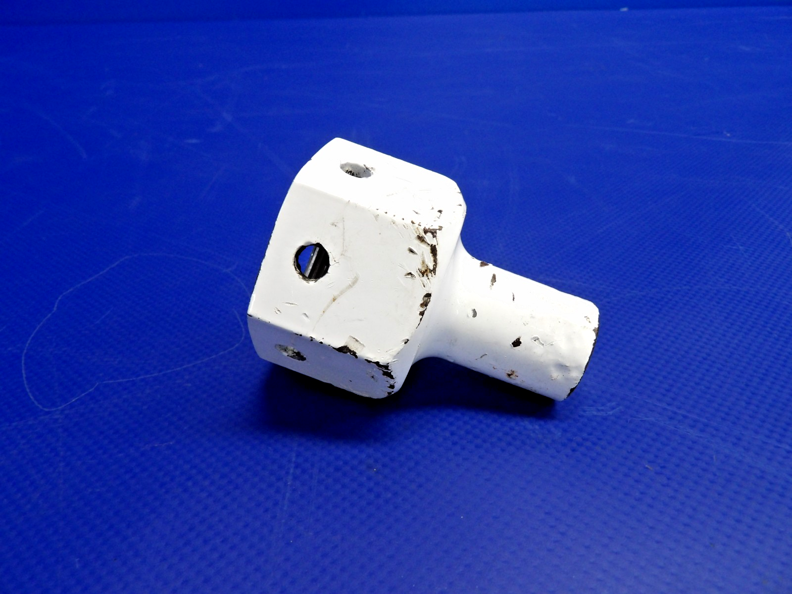 Cessna 172 / 172G Wheel Fairing Support Nut P/N 0441130-2 LOT OF 2 (0326-1206)4