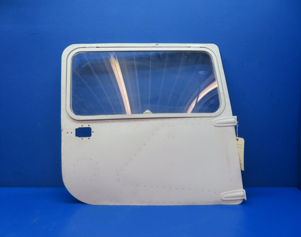 Cessna 150 / 150G Cabin Door Assy RH - Clear Window P/N 0413033-2 (0824-172)