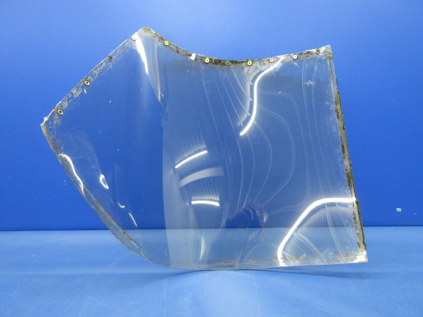 Piper PA-23-250 Aztec Windshield Assy LH P/N 19512-04 (0624-2049)