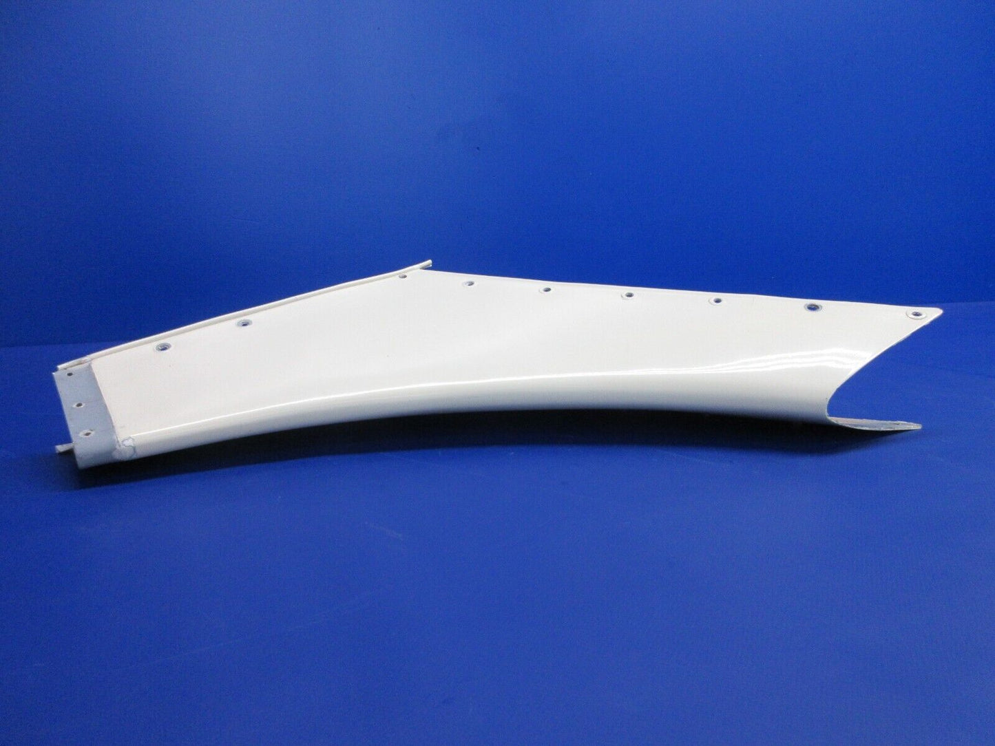 1996 Piper PA-28-181 Archer III Rudder Fin Aft Fairing P/N 99619-07 (1224-2020)
