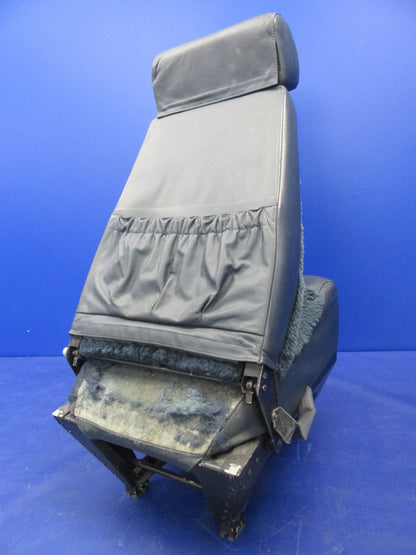 Beech 76 Duchess Co-Pilot Seat P/N 169-534024-2 (0326-54)5