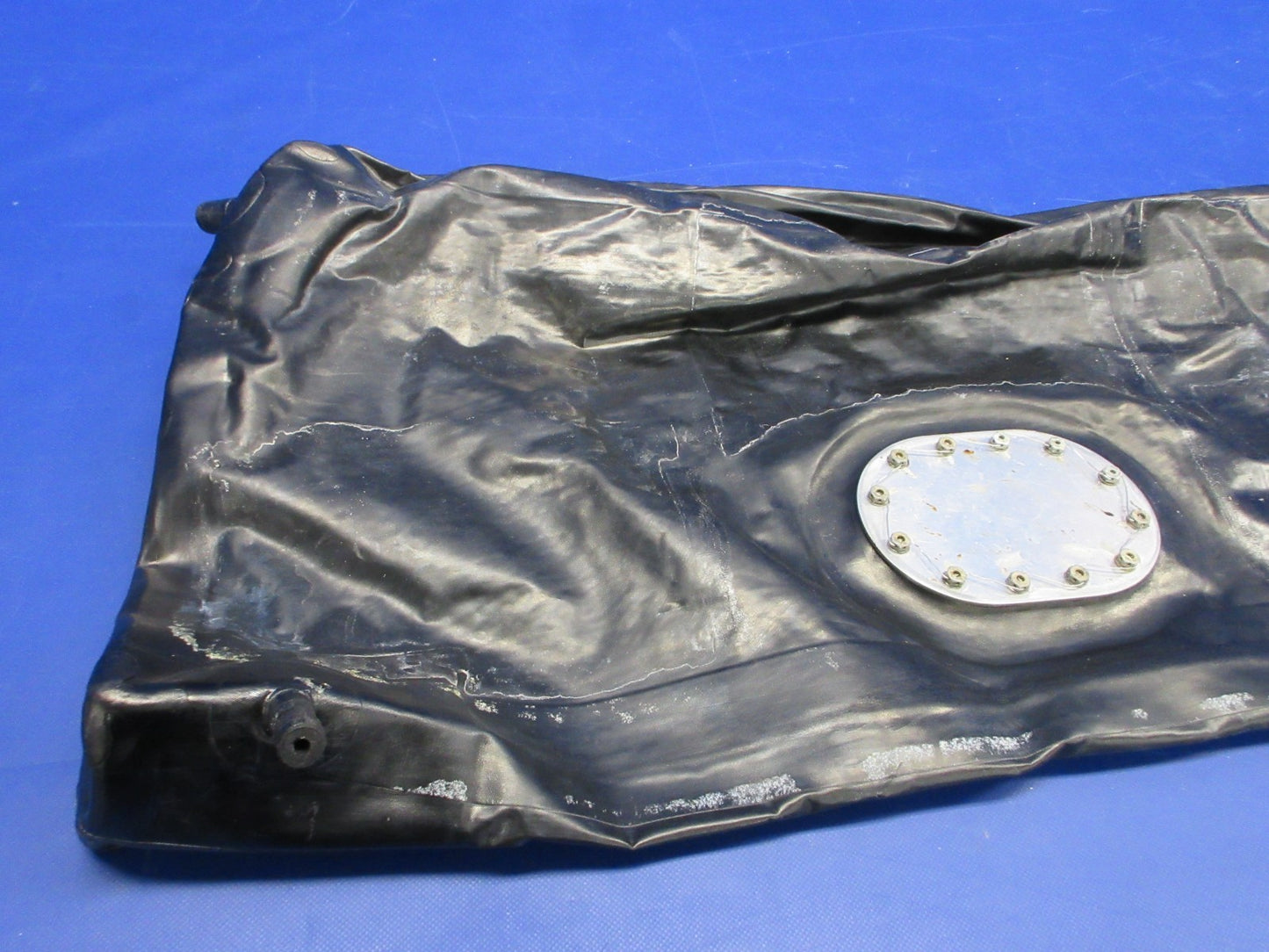 Beech Eagle Tech LH Auxiliary Fuel Bladder Cell P/N 95-920011-13E (0326-85811