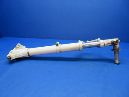 Piper Aerostar 602P LH Main Gear Assy P/N 400053-509 (0123-943)