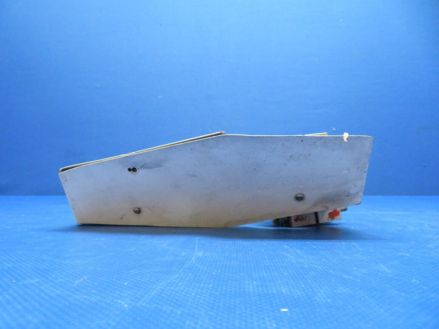 Mooney M20 / M20E Retractable Step P/N 8269 SSBY 840005 (0524-126)