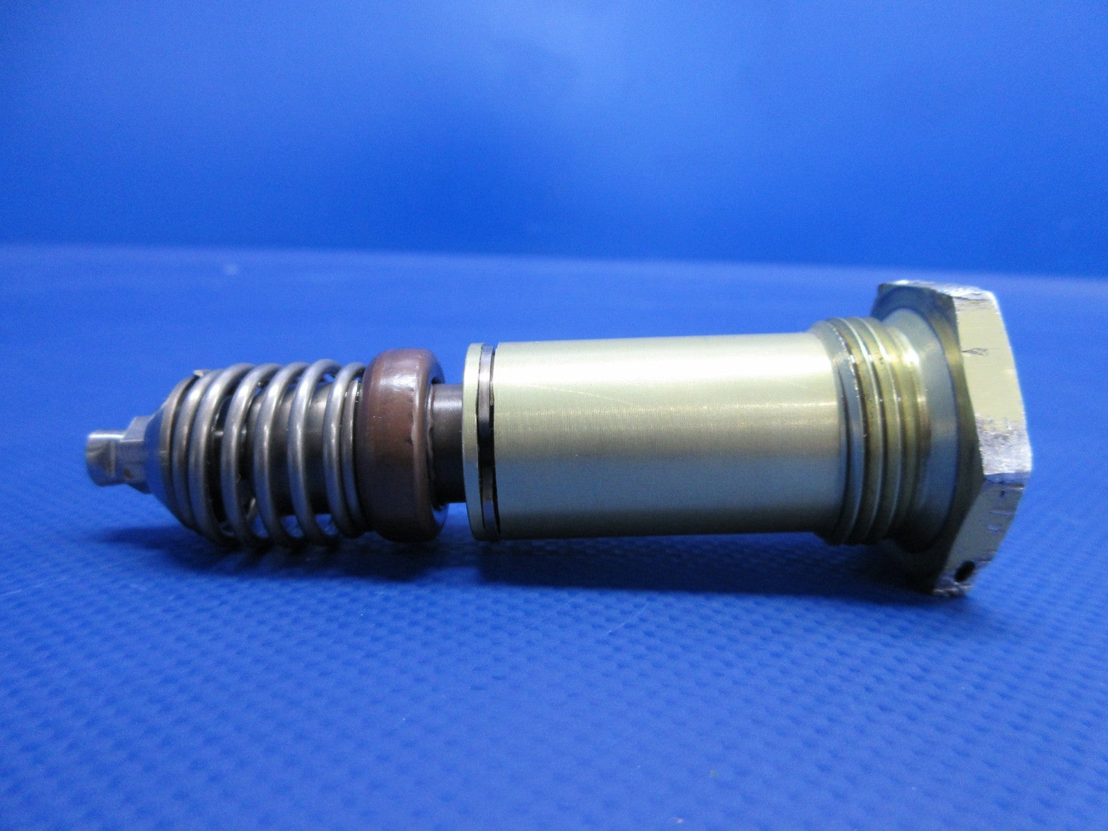 Lycoming O-320 Vernathern Oil Temperature Control Valve P/N 53E22144 (0226-995)5
