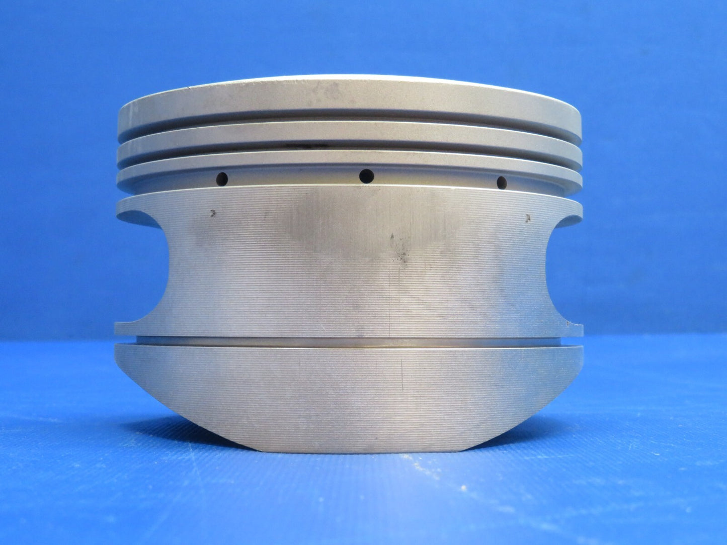 Continental Piston P/N SA631475 (0124-1214)3