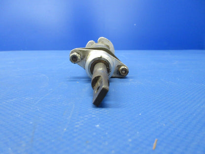 Beech C23 Sundowner Stabilator Tab Actuator Assy P/N 169-524033-603 (0724-1440)