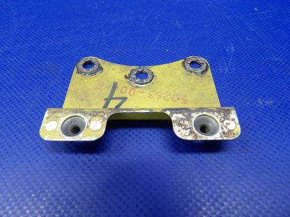 Piper Fuel Cell Access Nut Flange Mounting Bracket 50263-04 LOT OF 2 (0626-1373)4