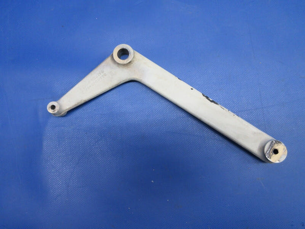 Cessna Seat Adjustment Pivot Bracket P/N 0514060-5 (0524-1377)