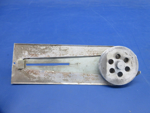 Piper PA-20 Pacer Pitch Trim Stabilizer Adjustment & Crank 12103-000 (1024-766)