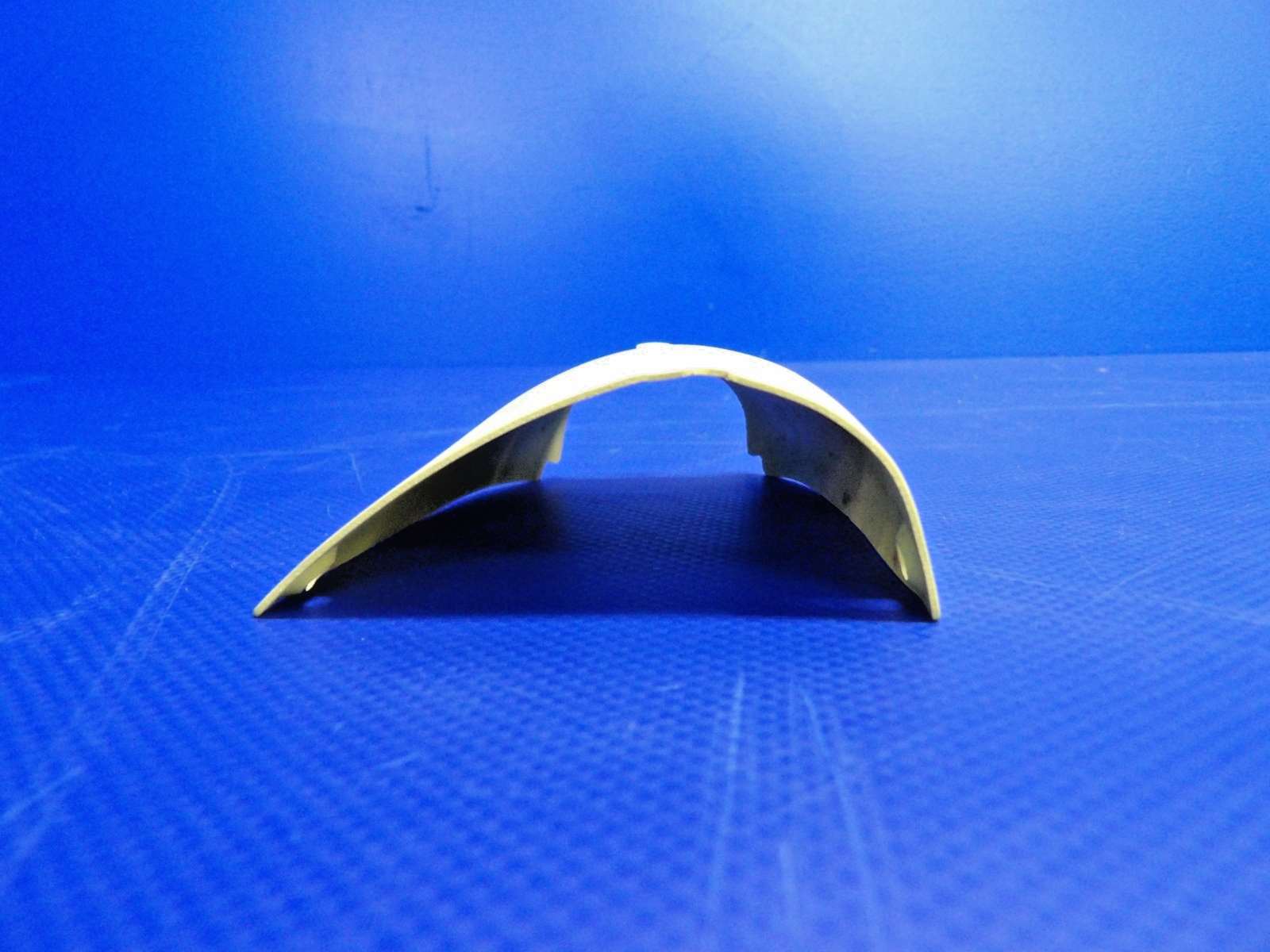 Cessna RH Wing Tip Navigation Light Shield P/N 0523566-2 NOS (0426-1205)8