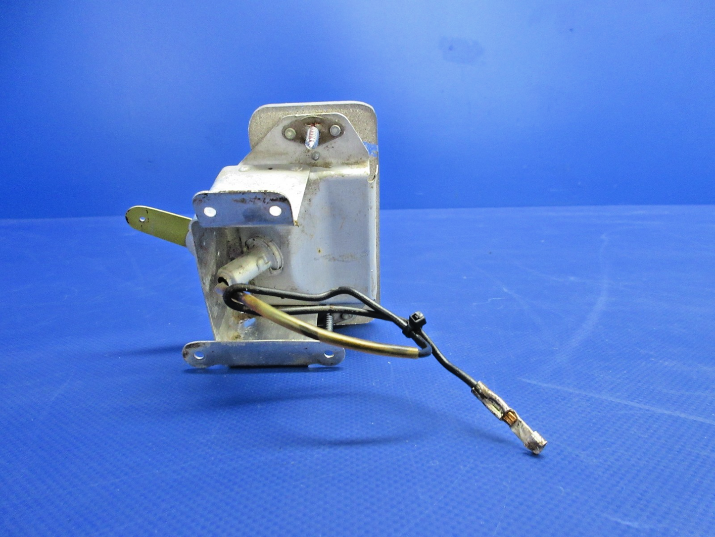 Beech F35 Bonanza Landing Gear Visual Indicator P/N 35-815144 (0726-755)3