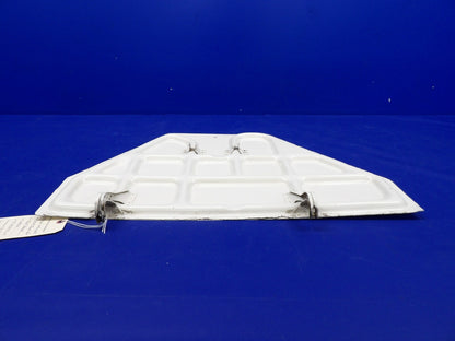 Beech D95A Travel Air Left Hand Main Gear OTBD Door P/N 35-815055-64 (0226-2031)2