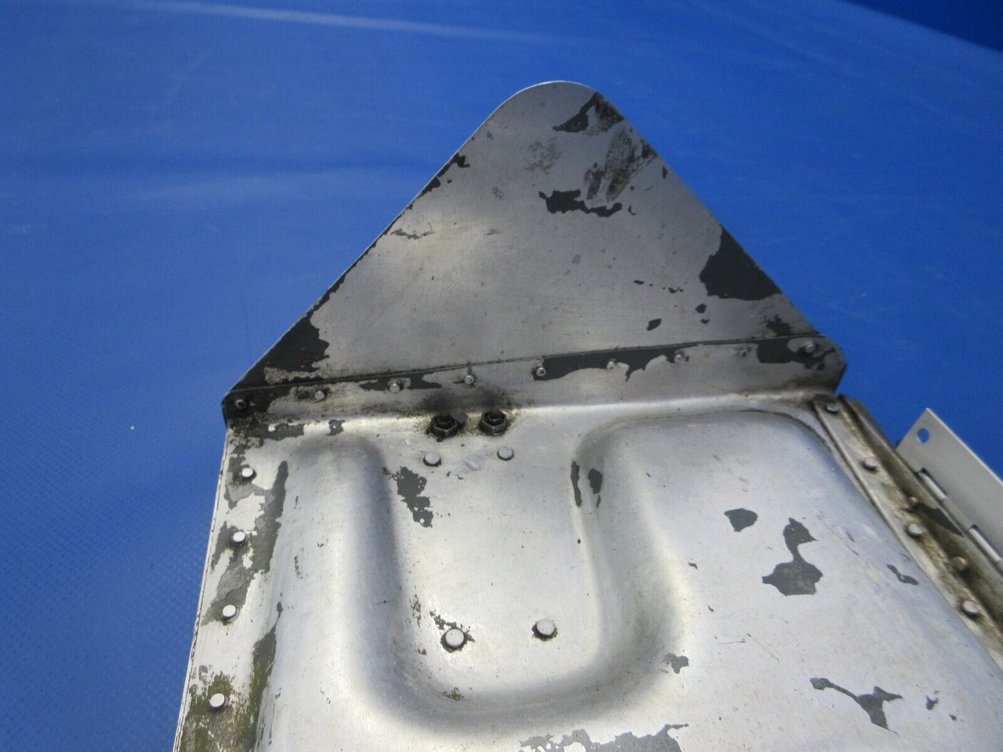 Piper PA-34-200T Seneca II Cowl Flap Assy RH P/N 37511-03 (0524-2085)