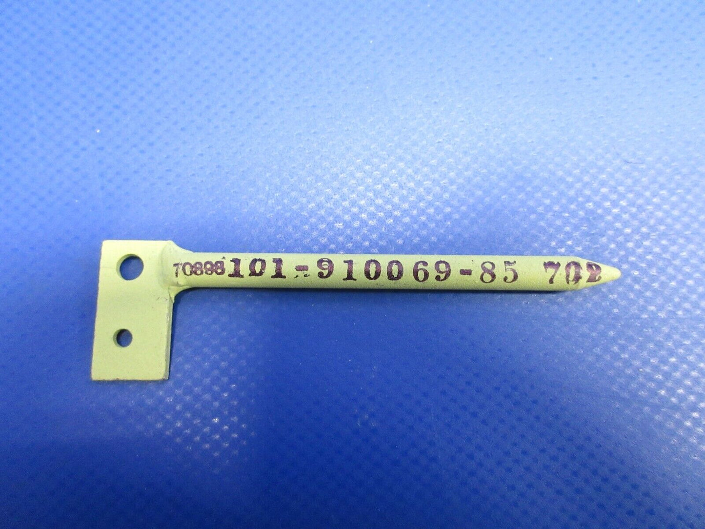 Beech King Air Pin Assembly P/N 101-910069-85 NOS (0324-1275)