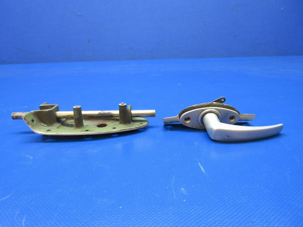 Bell 47J-2 Helicopter Cabin Door Latch LH P/N 47-385-169-19 (1224-1214)