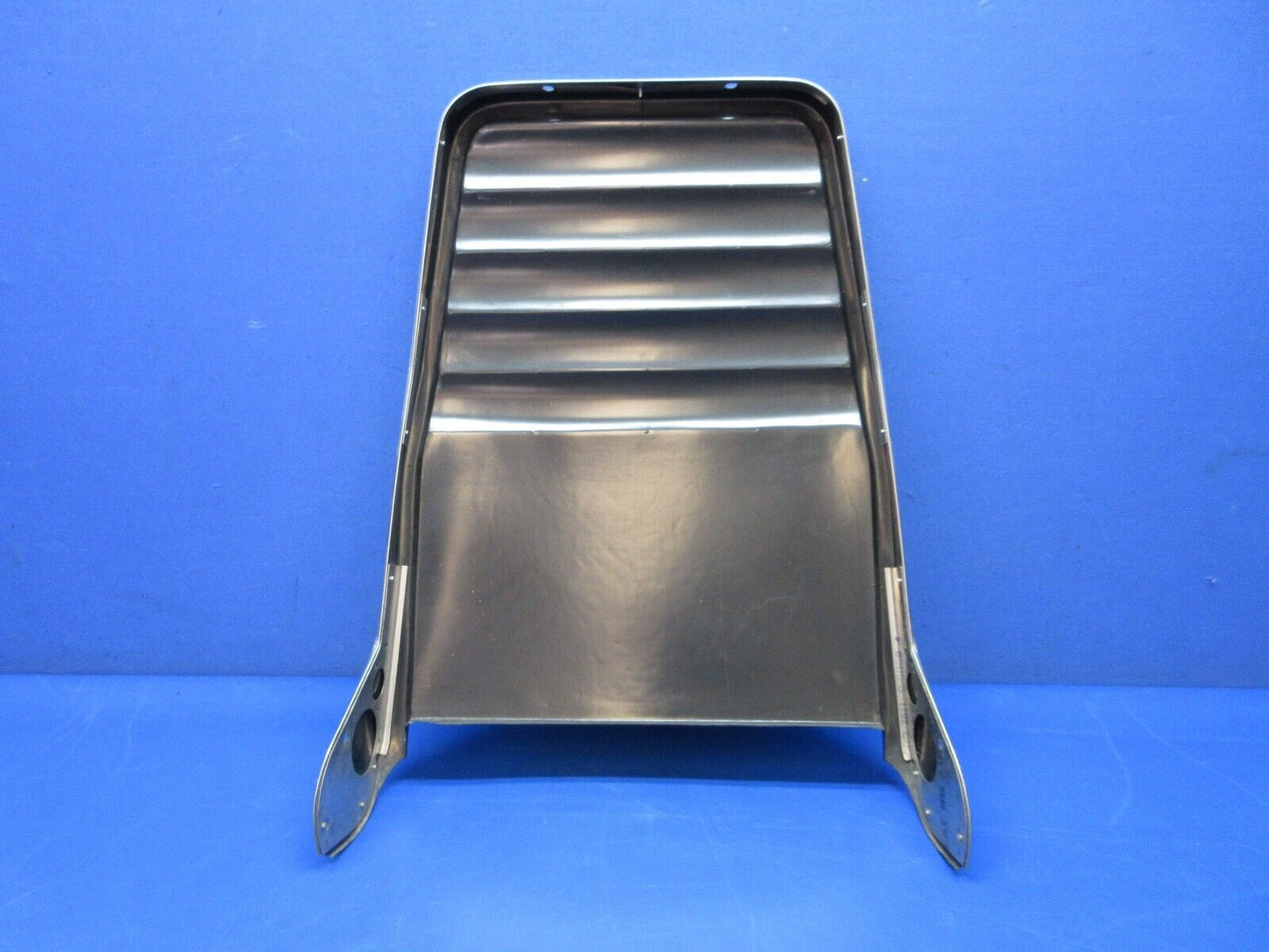 Cessna 337 B Skymaster 5th & 6th Seat Back Trim Assy P/N 1414110-22 (0924-1203)