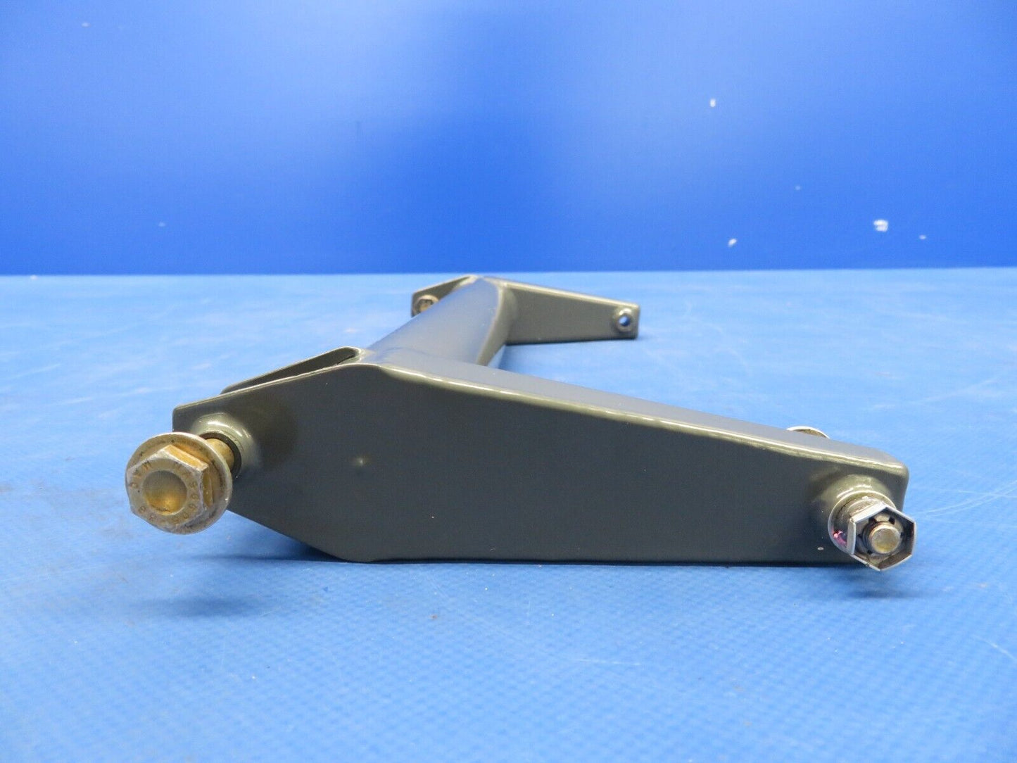 Robinson R44 Raven II Helicopter Jackshaft Weldment P/N C339-10 (0724-868)