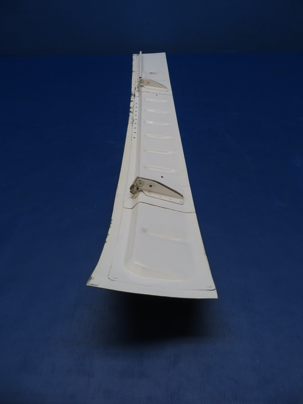 Beech T-34 / T-34B RH Nose Gear Door P/N 35-410077-3, 35-410077-23 (0926-418)8