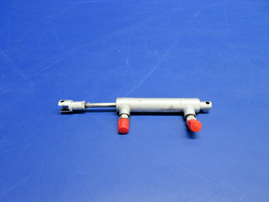 Beech F35 Bonanza Paramount Brake Master Cylinder P/N V1-15-625  (0726-751)0
