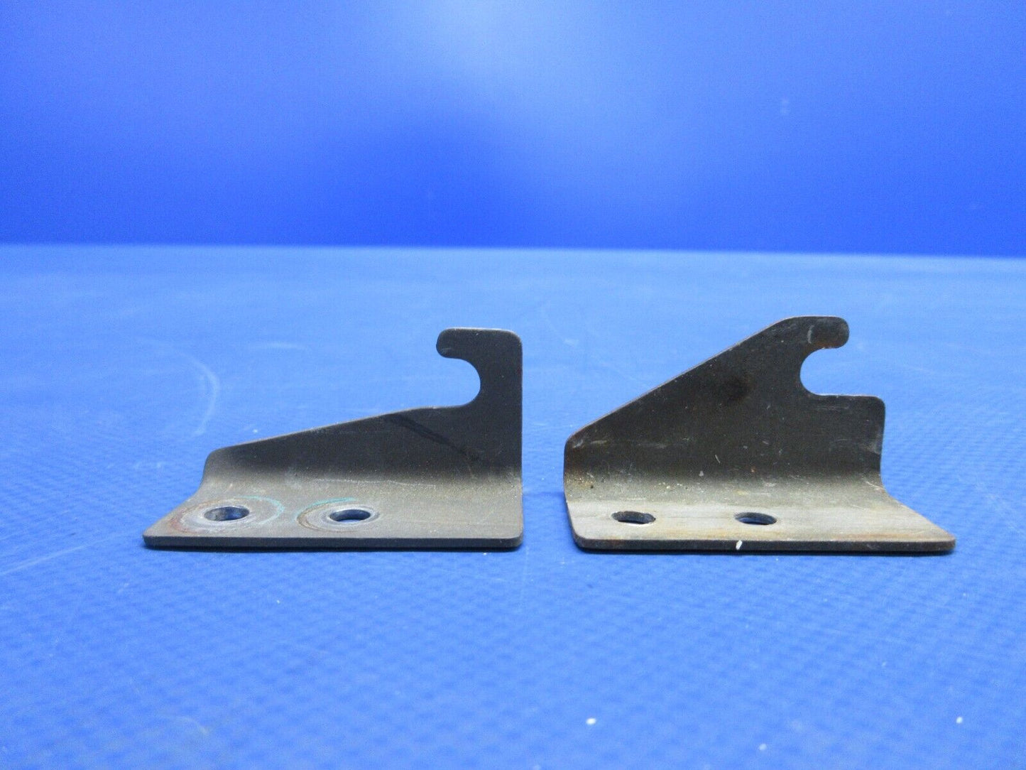 Cessna 337 / P337H Skymaster Fuel Line Bracket Assy P/N 1516045-1 (0724-742)