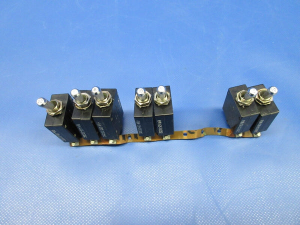 Beech 95 / D95A Circuit Breaker Switch CB-3110C, CB-3105C, CB-3120C (0524-1113)