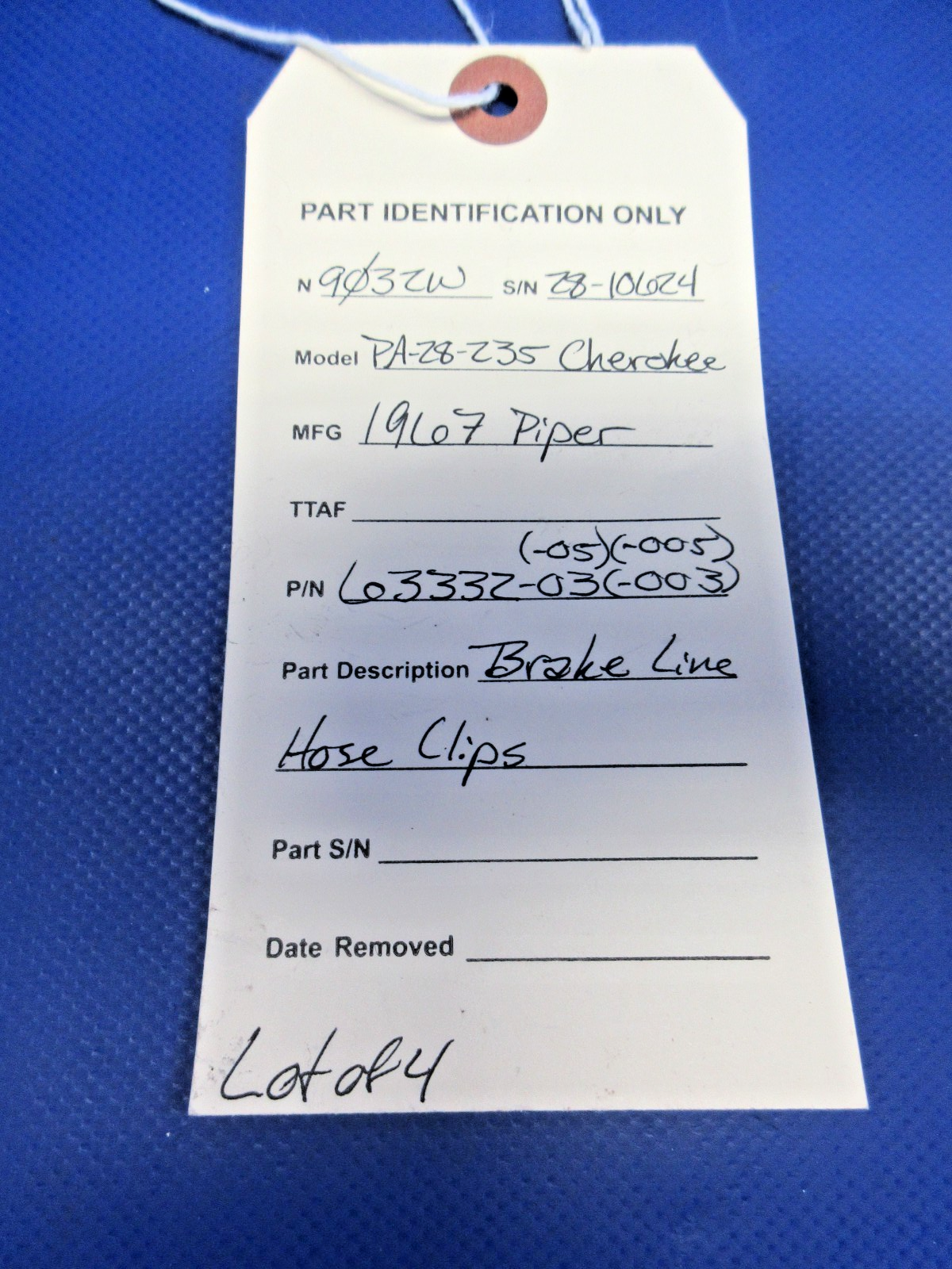 Piper Cherokee Brake Line Hose Clips 63332-03, 63332-003 LOT OF 4 (0926-852)9